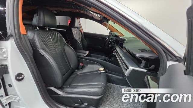 Hyundai Grandeur 2023 — ფოტო 10/20