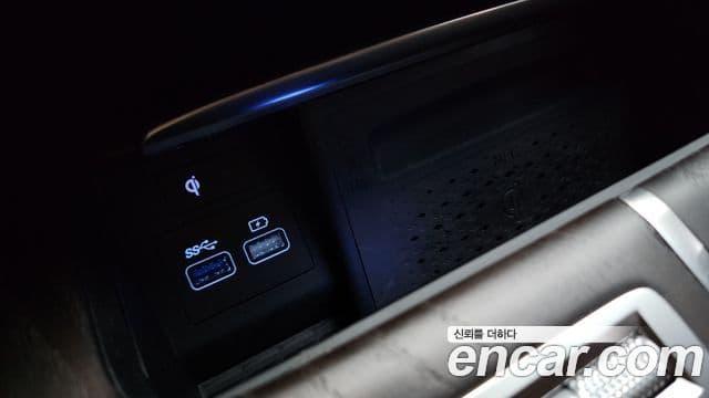 Genesis GV80 2021 — Şəkil 12/20