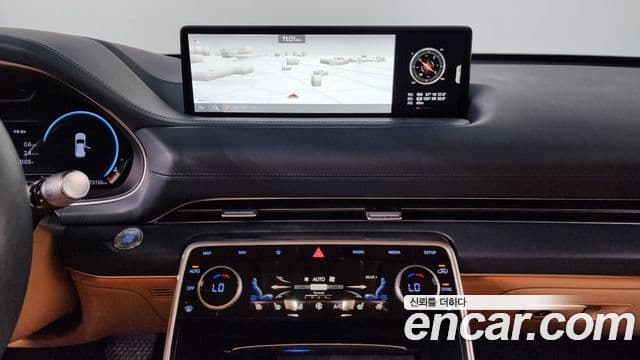 Genesis GV80 2021 — Şəkil 13/20
