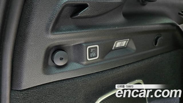 Jeep Grand Cherokee 2022 — Фото 12/20