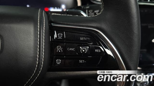 Jeep Grand Cherokee 2022 — Фото 17/20