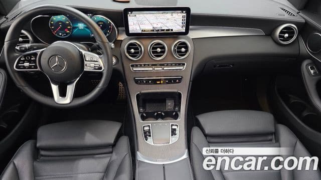 Mercedes-Benz GLC-Class 2023 — ფოტო 7/20