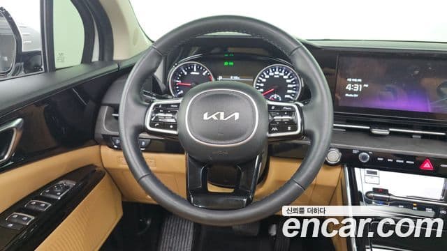 Kia Carnival 2022 — Şəkil 11/20