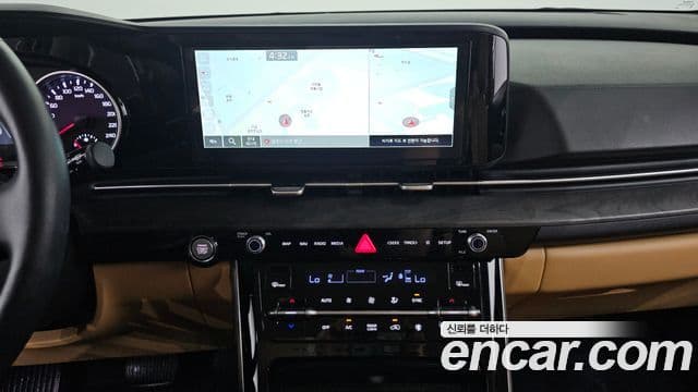 Kia Carnival 2022 — Şəkil 12/20