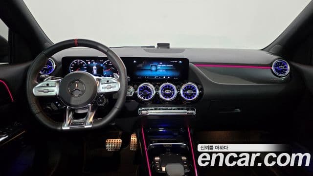 Mercedes-Benz GLA-Class 2023 — Şəkil 9/20
