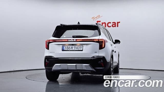 Kia Seltos 2024 — Şəkil 3/20
