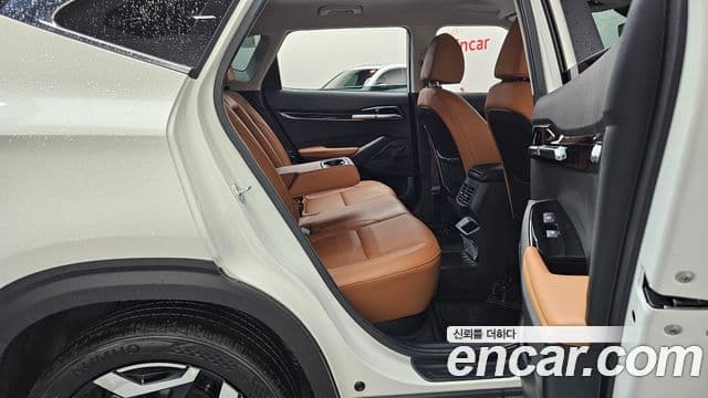 Kia Seltos 2024 — Şəkil 10/20