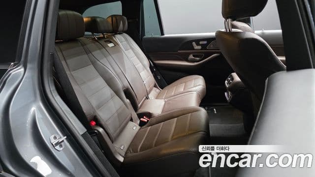 Mercedes-Benz GLS-Class 2022 — ფოტო 11/20