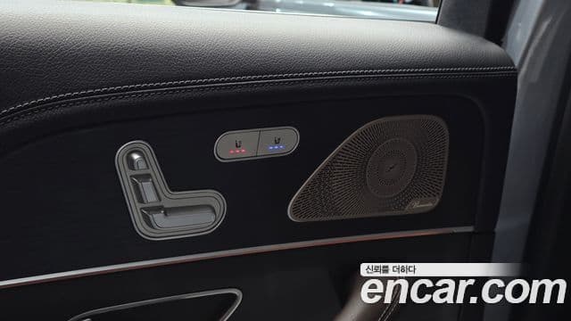 Mercedes-Benz GLS-Class 2022 — ფოტო 19/20
