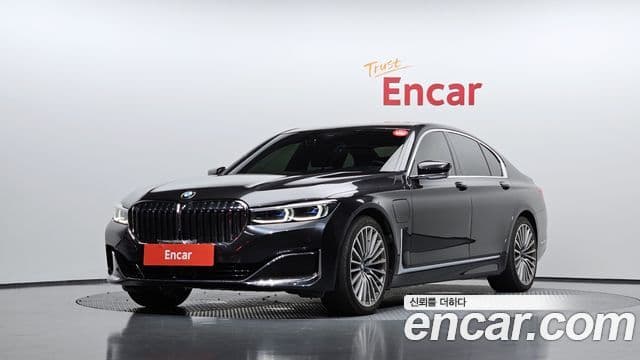 BMW 7 Series 2020 — Photo 2/20