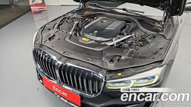 BMW 7 Series 2020 — Photo 14/20