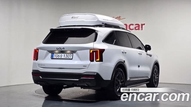 Kia Sorento 2024 — Фото 2/20