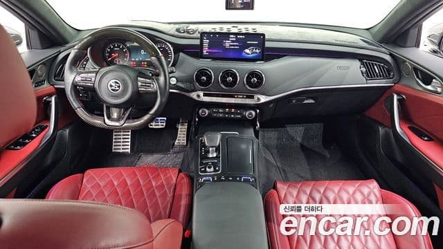 Kia Stinger 2020 — Фото 7/20