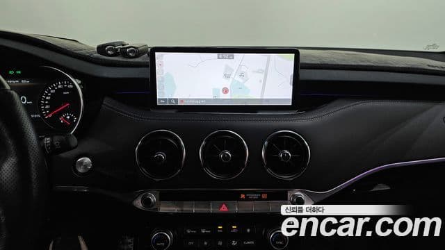 Kia Stinger 2020 — Фото 13/20