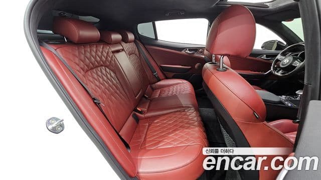 Kia Stinger Meister 2020 — ფოტო 32/35