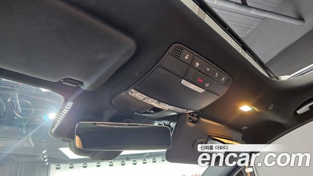 Mercedes-Benz E-Class 2021 — Şəkil 19/20