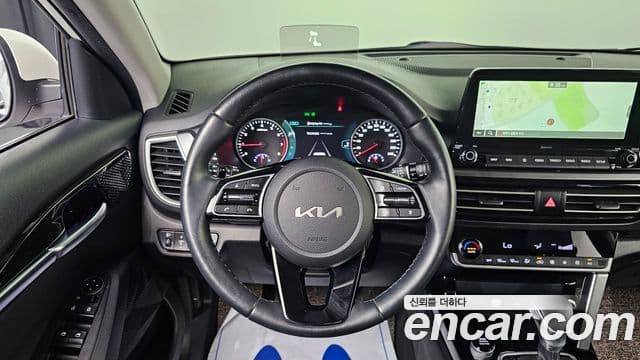 Kia Seltos 2022 — Şəkil 14/20