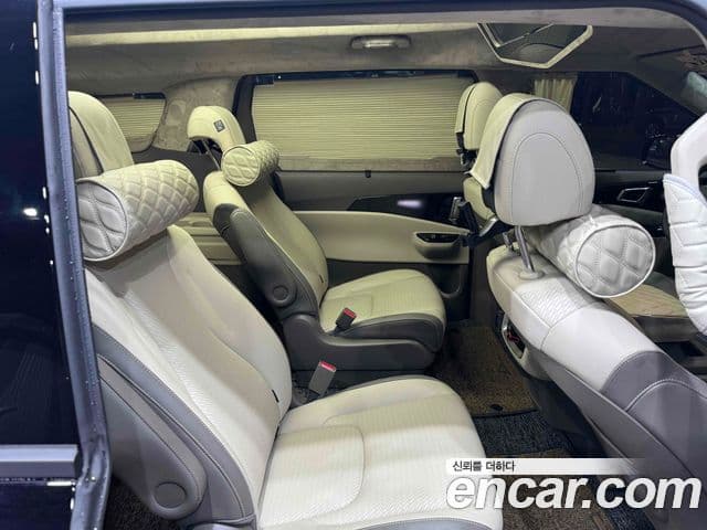 Kia Carnival 2022 — Фото 12/20