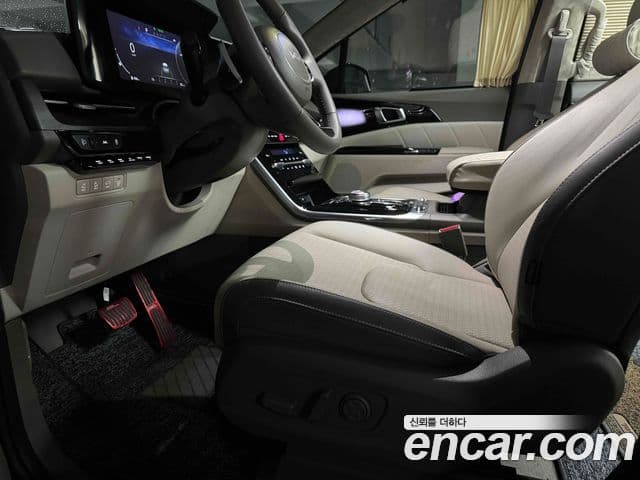 Kia Carnival 2022 — Фото 16/20
