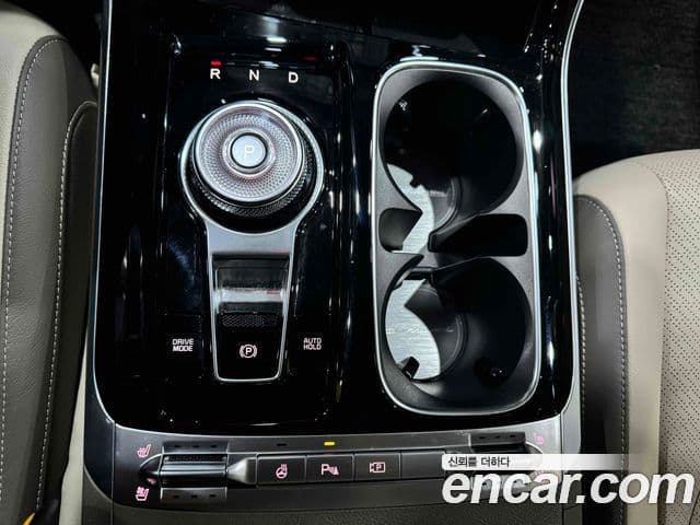 Kia Carnival 2022 — Фото 20/20