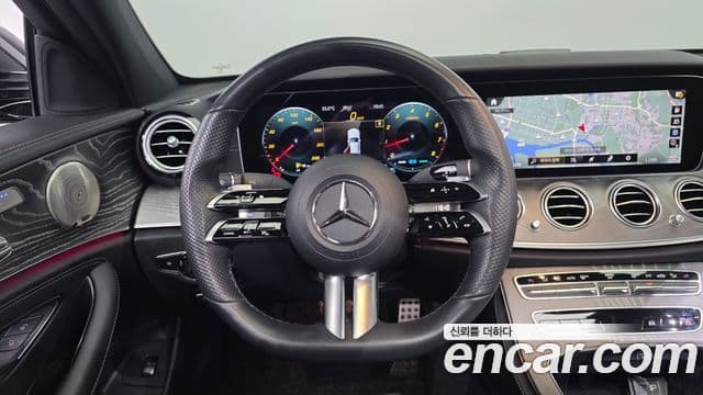 Mercedes-Benz E-Class 2022 — Şəkil 14/20