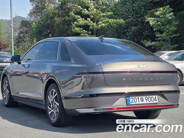 Hyundai Grandeur 2023 — Şəkil 2/20