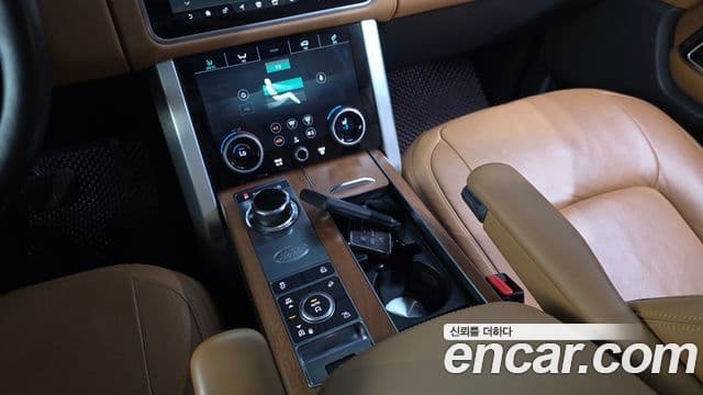 Land Rover Range Rover 2020 — Şəkil 8/20