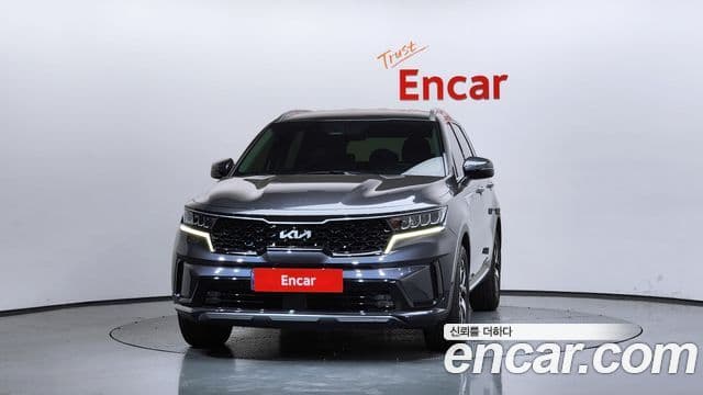 Kia Sorento 2023 — Фото 3/20