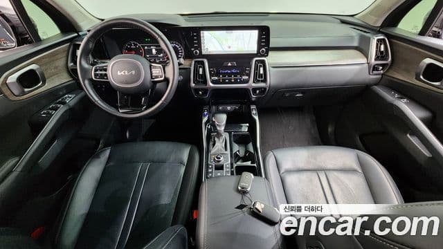 Kia Sorento 2023 — Фото 7/20