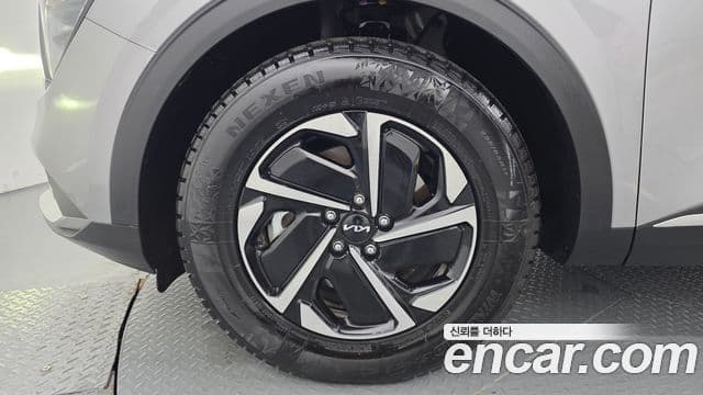 Kia Sportage 2022 — фото 5 из 20