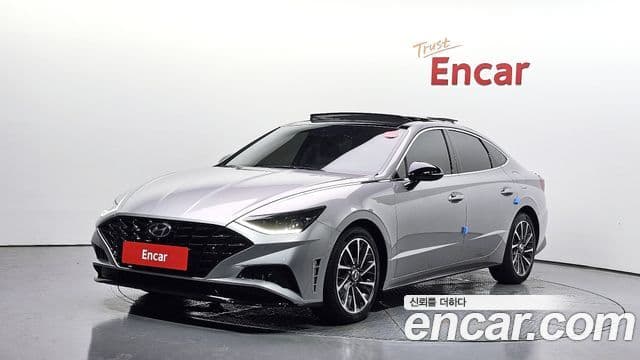Hyundai Sonata 2020 — Фото 1/20