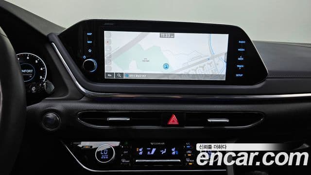 Hyundai Sonata 2020 — Фото 13/20