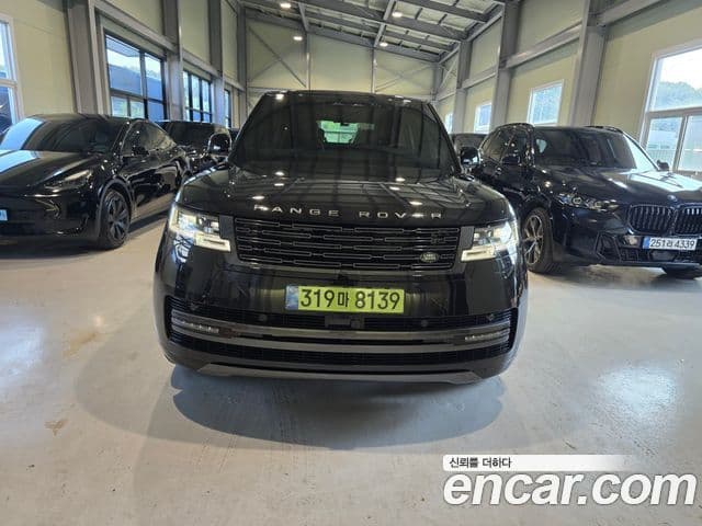 Land Rover Range Rover 2025 — Фото 9/20