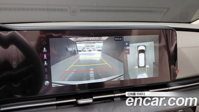 Kia Carnival 2022 — ფოტო 14/20