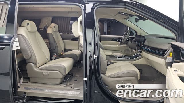 Kia Carnival 2025 — Şəkil 12/20