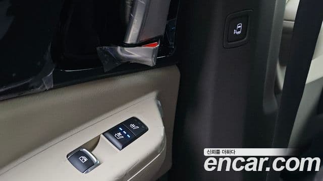 Kia Carnival 2025 — Şəkil 18/20