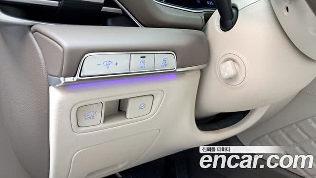 Genesis GV80 2023 — ფოტო 7/38