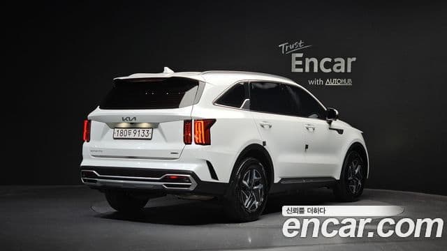 Kia Sorento 2023 — Şəkil 2/20