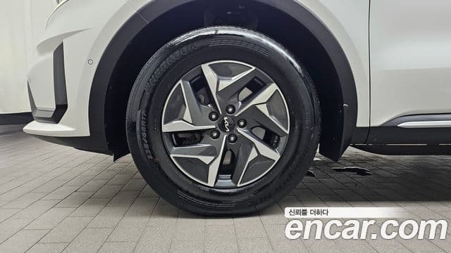 Kia Sorento 2023 — Şəkil 5/20