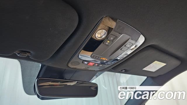 Kia Sorento 2023 — Şəkil 18/20