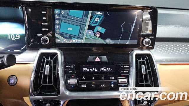 Kia Sorento 2022 — Şəkil 14/20