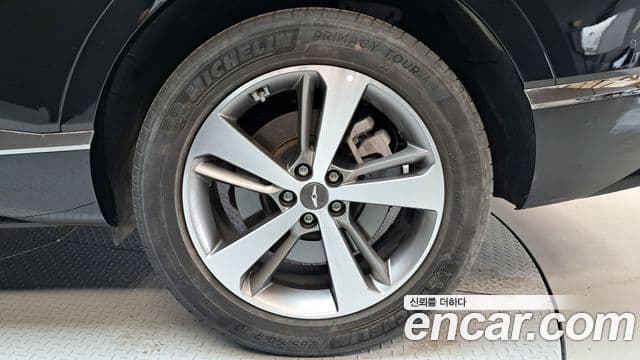 Genesis GV80 2022 — Şəkil 29/34