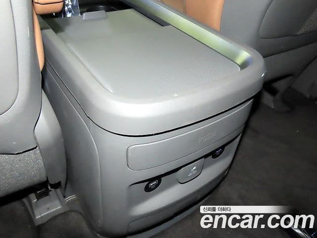 Hyundai Staria 2021 — Şəkil 15/20
