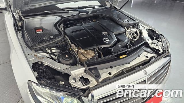 Mercedes-Benz E-Class 2019 — Şəkil 6/20