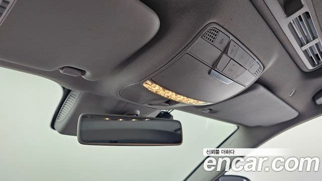 Mercedes-Benz E-Class 2019 — Şəkil 15/20