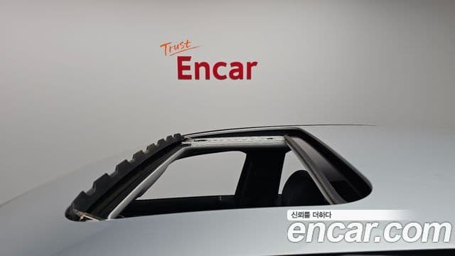 Mercedes-Benz E-Class 2019 — Şəkil 19/20
