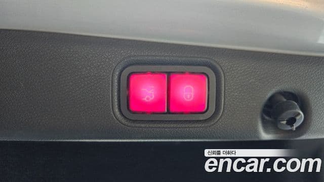 Mercedes-Benz E-Class 2019 — Şəkil 20/20