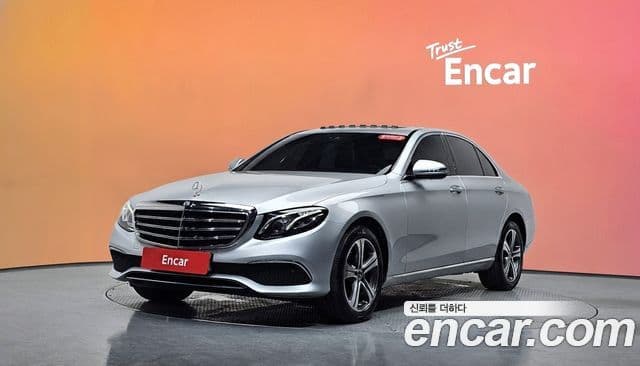 Mercedes-Benz E-Class 2019 — Şəkil 1/20