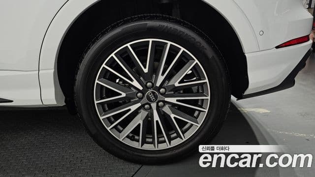 Audi Q3 2025 — Photo 20/32