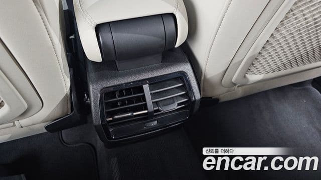 Audi Q3 2025 — Photo 22/32